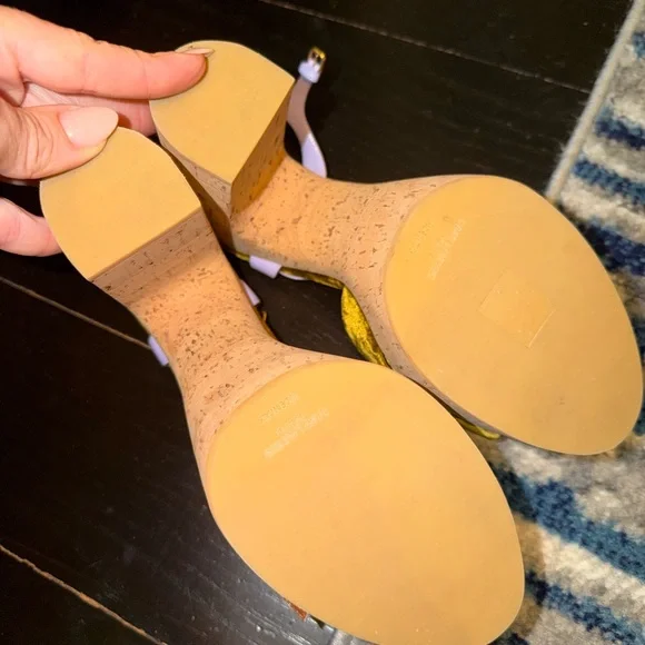 Saint Laurent Velvet Bianca - Picture 5 of 8